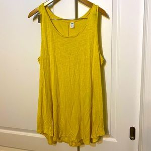 Old Navy XL Tall Luxe Tank, curved hem EUC, swing style, slub knit, yellow